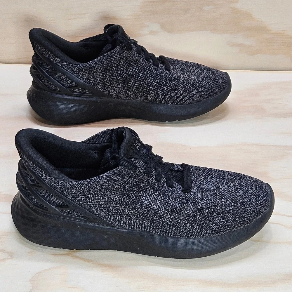 Kizik Athens HandsFree Black White Knit Sneakers Mens 6 Womens 7.5 G3FC DATHHE02